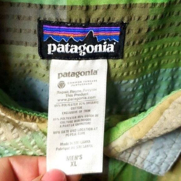 Patagonia Short Sleeve Collared‎ Button-down Casual Sz XL Shirt - Picture 3 of 6